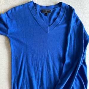 Women’s Banana Republic Blue Sweater